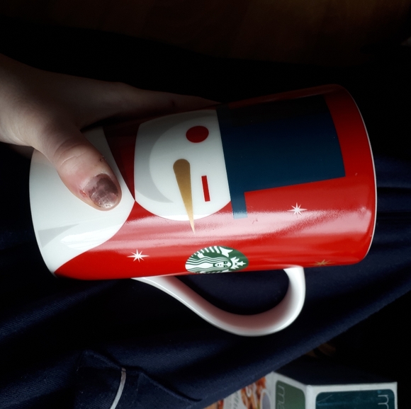TWO STARBUCKS COLLECTABLE 2012 CHRISTMAS MUGS - Picture 10 of 12